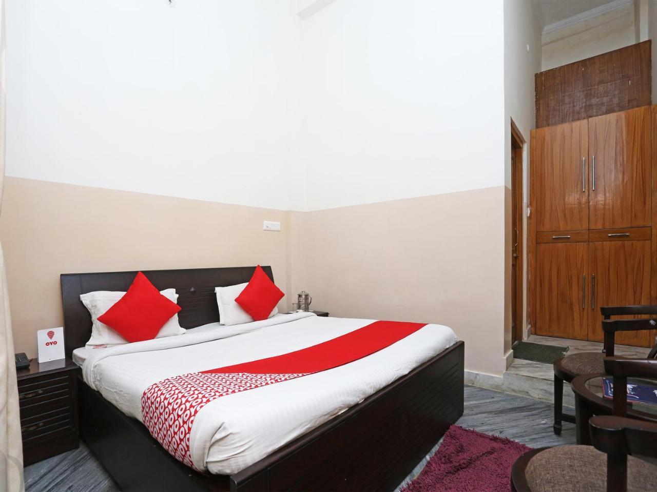Oyo 19638 Hotel Jay Continental Алмора Экстерьер фото
