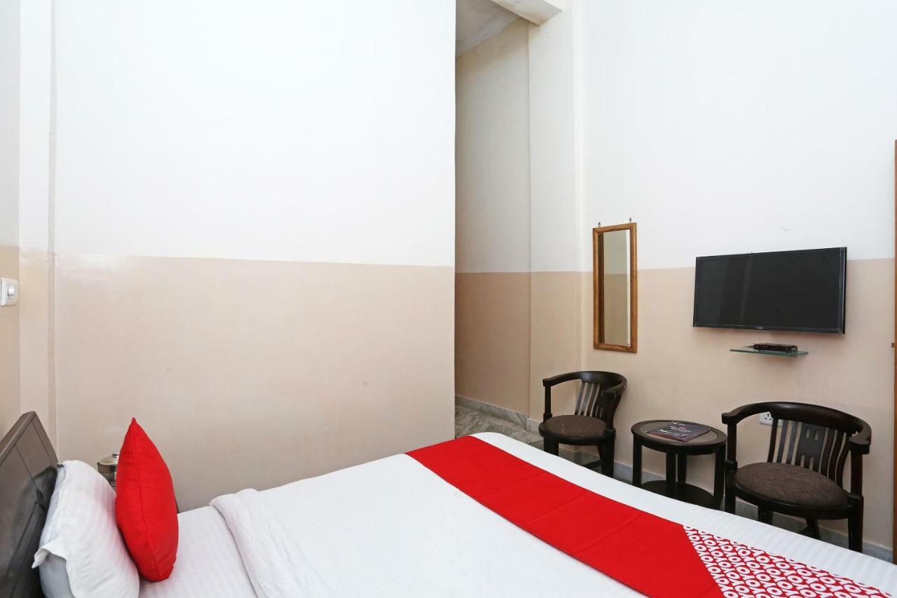 Oyo 19638 Hotel Jay Continental Алмора Экстерьер фото